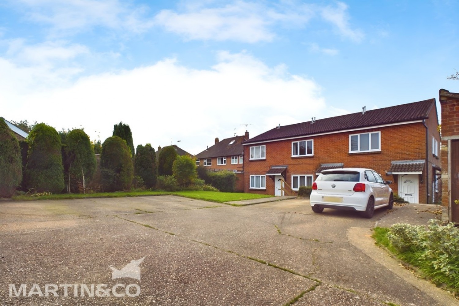 1 bedroom Flat for Sale Liptraps Lane