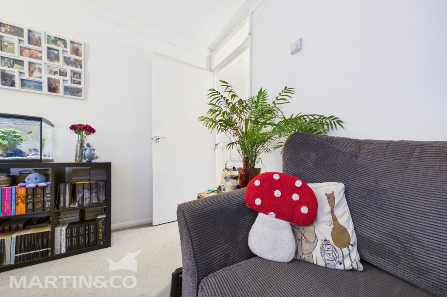 2 bedroom Flat for Sale Weavering, Maidstone, Kent