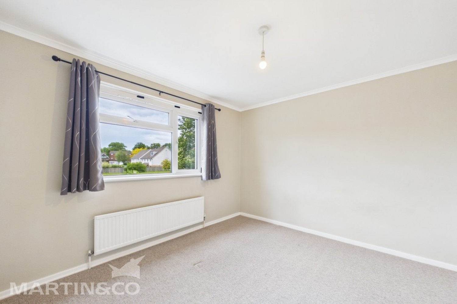 3 bedroom Flat for Letting Rowan Tree Road, Tunbridge Wells, Kent