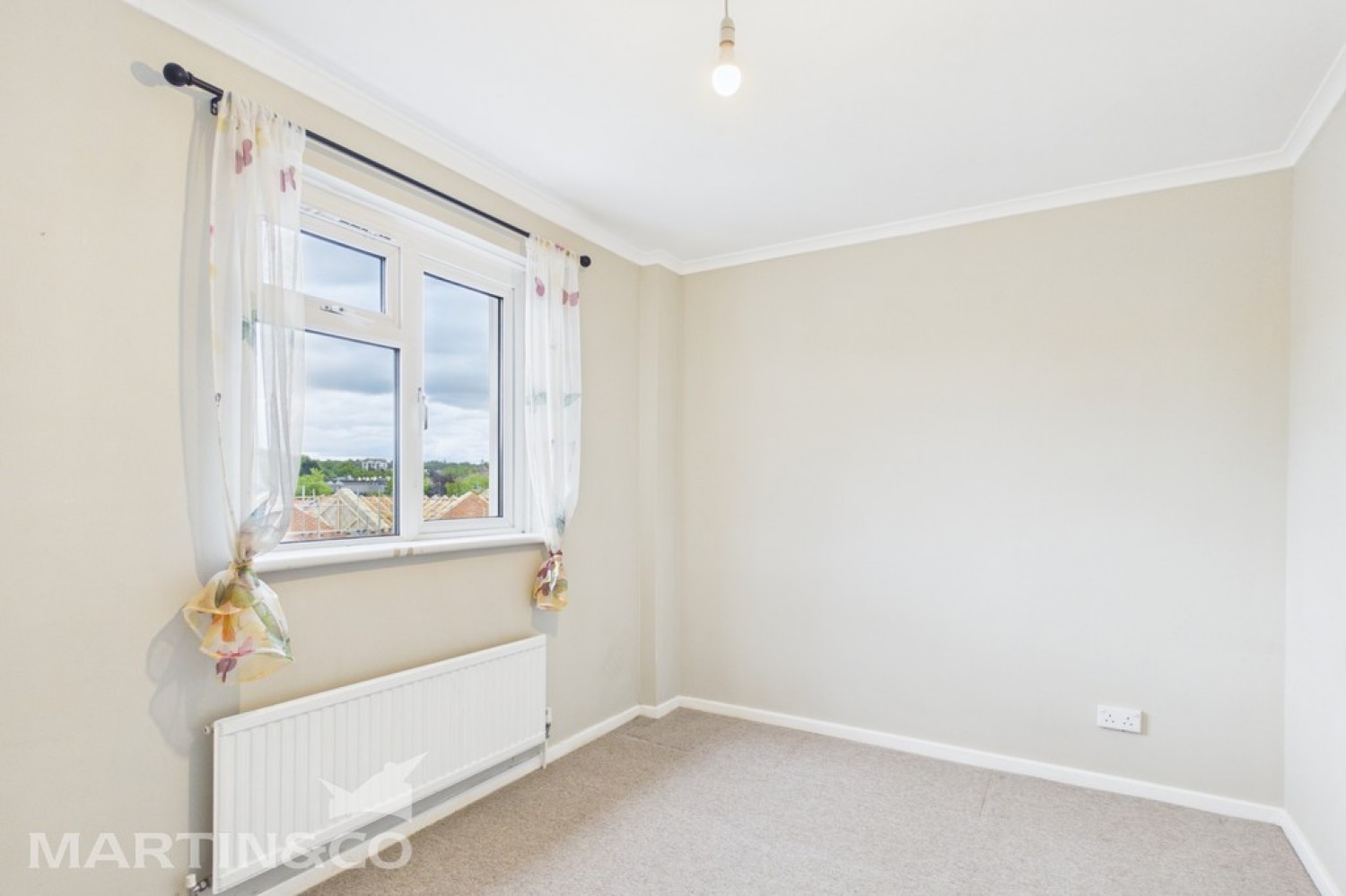 3 bedroom Flat for Letting Rowan Tree Road, Tunbridge Wells, Kent