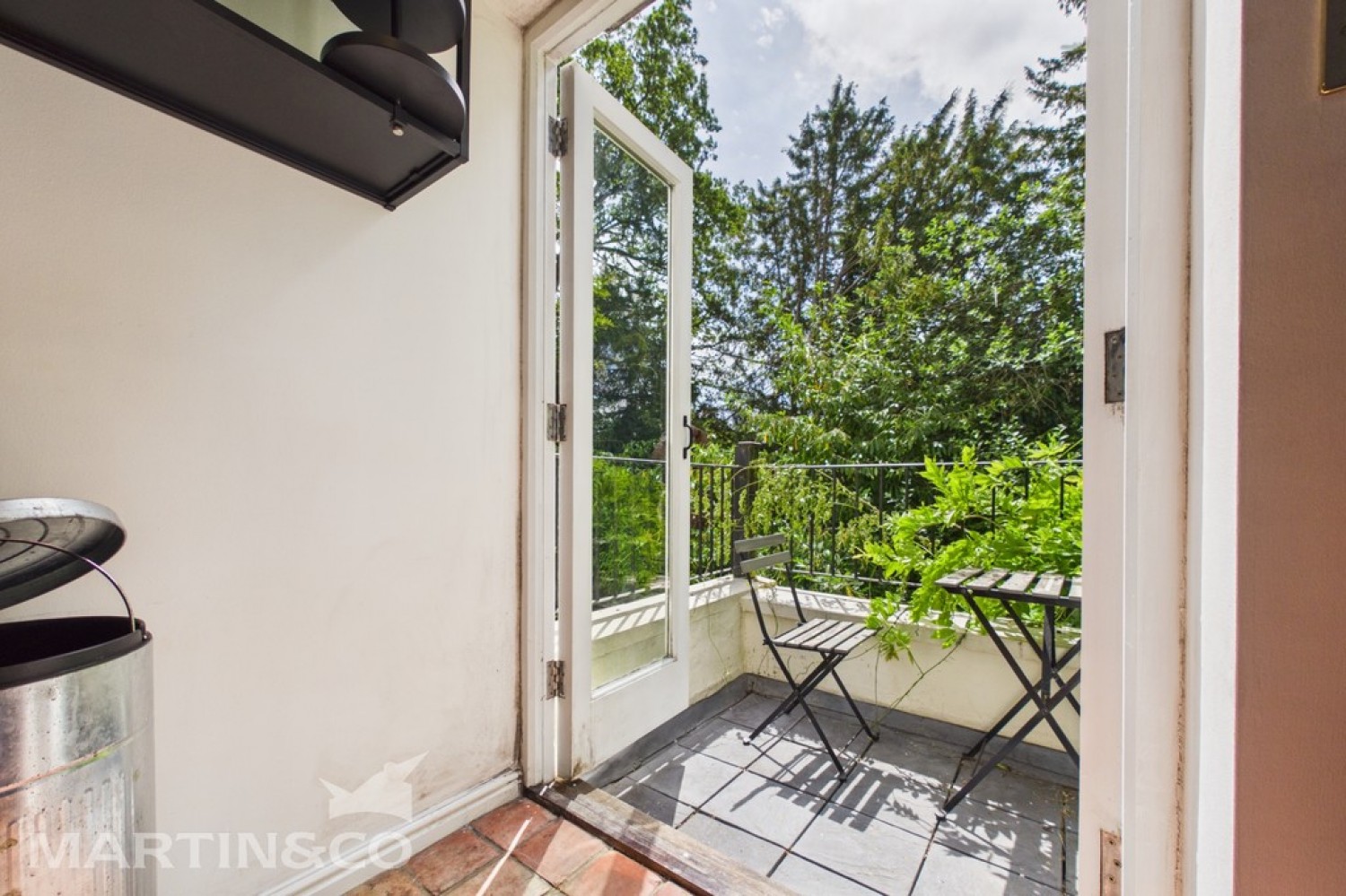 1 bedroom Flat for Sale Broadwater Down