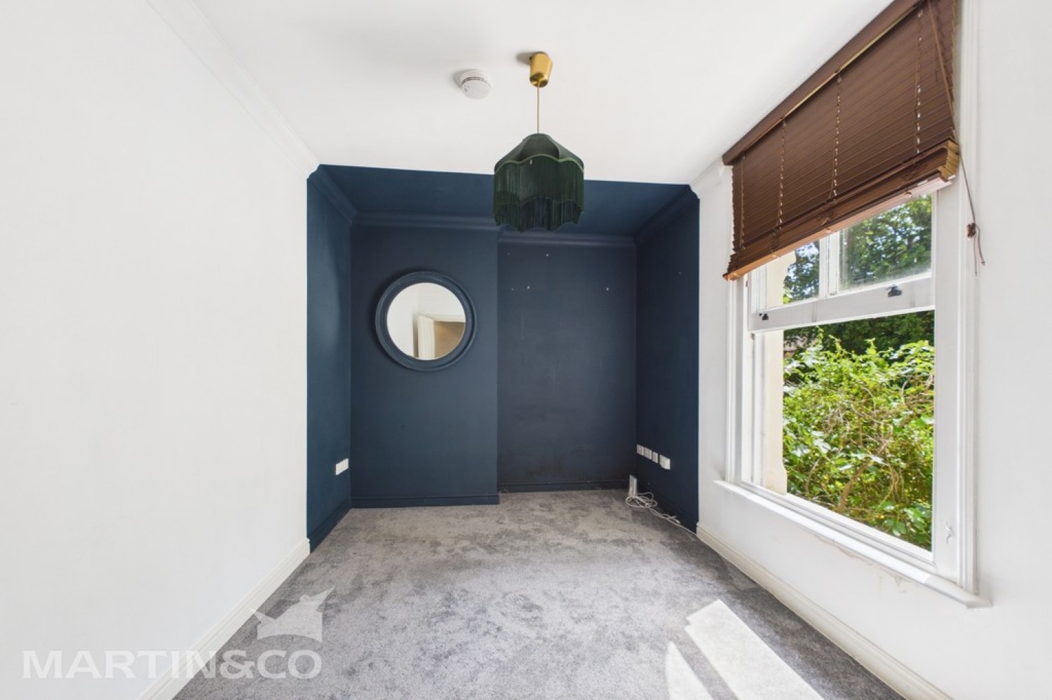 1 bedroom Flat for Sale Broadwater Down