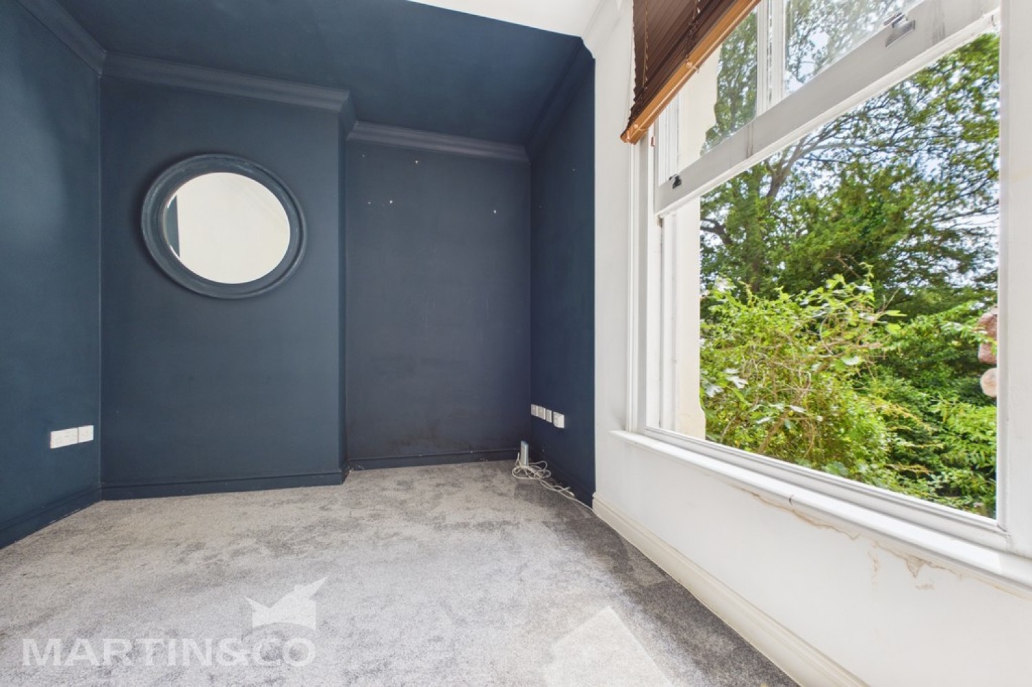 1 bedroom Flat for Sale Broadwater Down