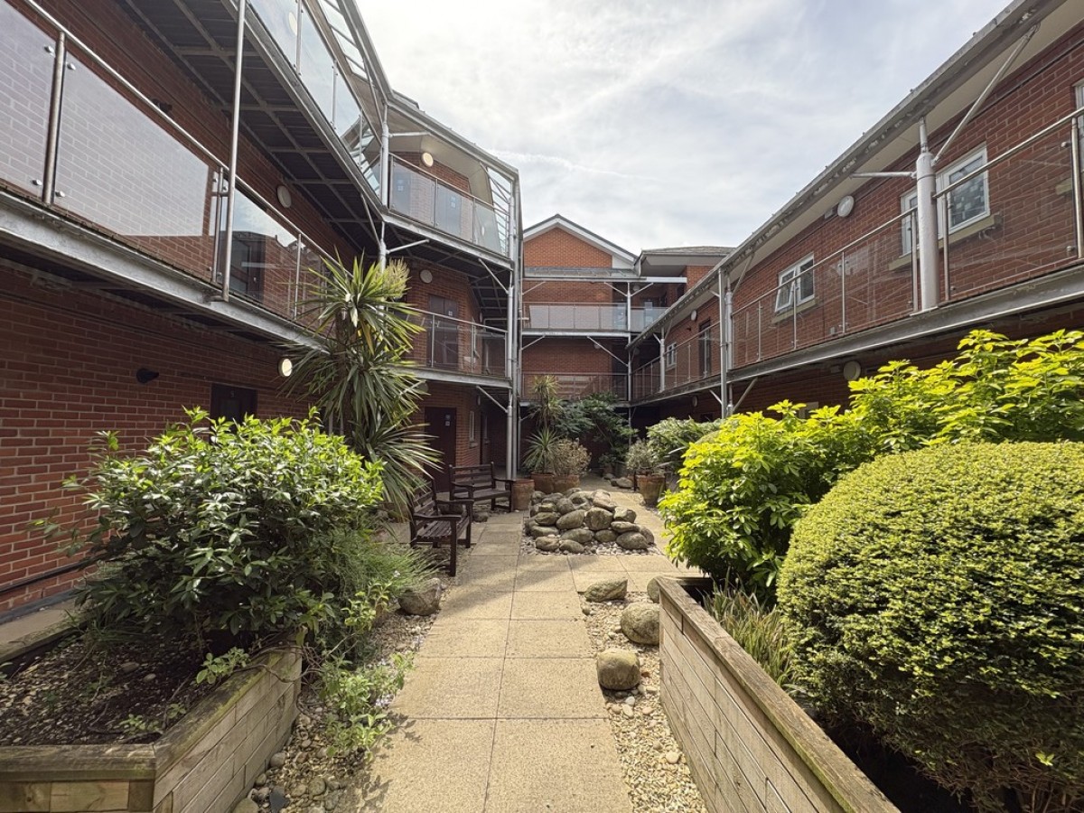 Goods Station Road, Tunbridge Wells, Kent