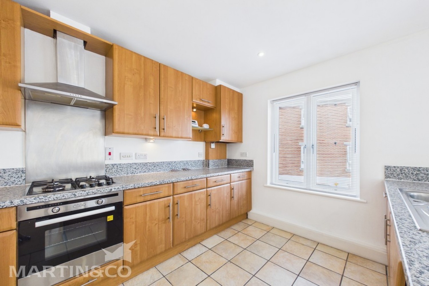 2 bedroom Flat for Letting Goods Station Road, Tunbridge Wells, Kent