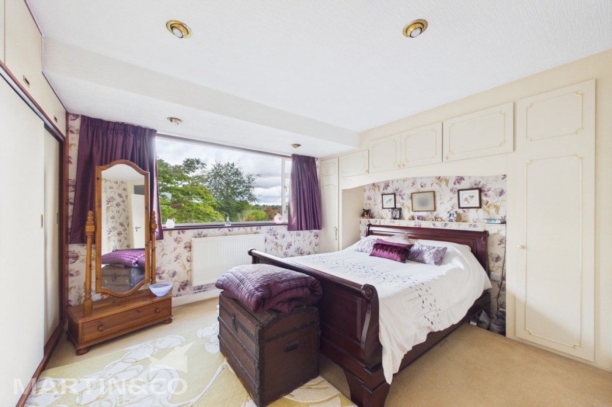 St. James Way, Sidcup DA14