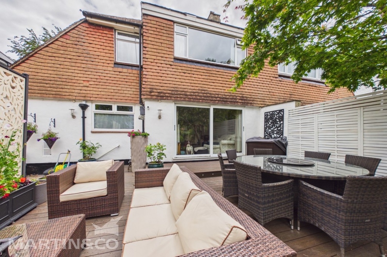 4 bedroom House for Sale St. James Way, Sidcup DA14