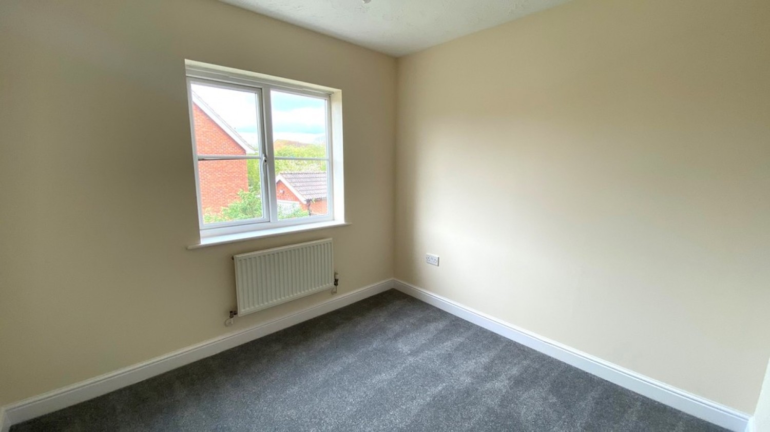 3 bedroom House for Letting Timor Road, Westbury