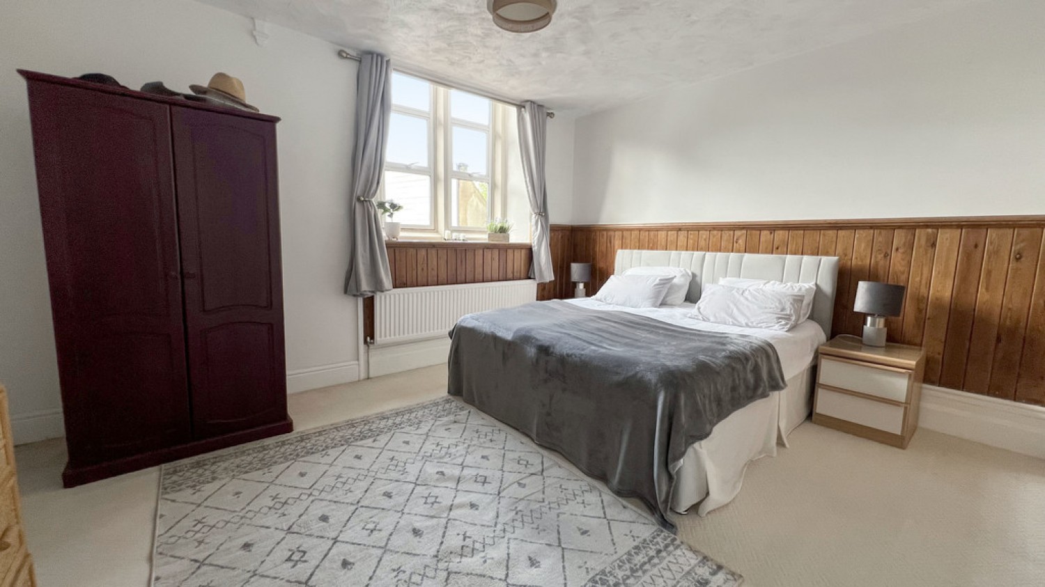 Bratton Road, Westbury