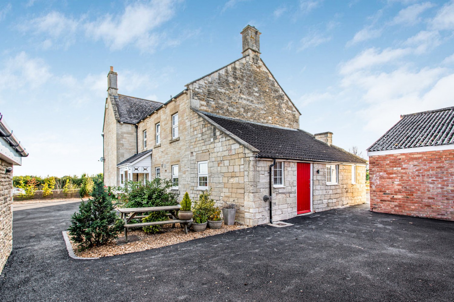 4 bedroom House for Sale West Ashton, Trowbridge