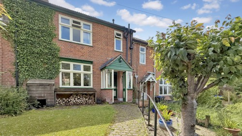 Luccombe Terrace, Bratton