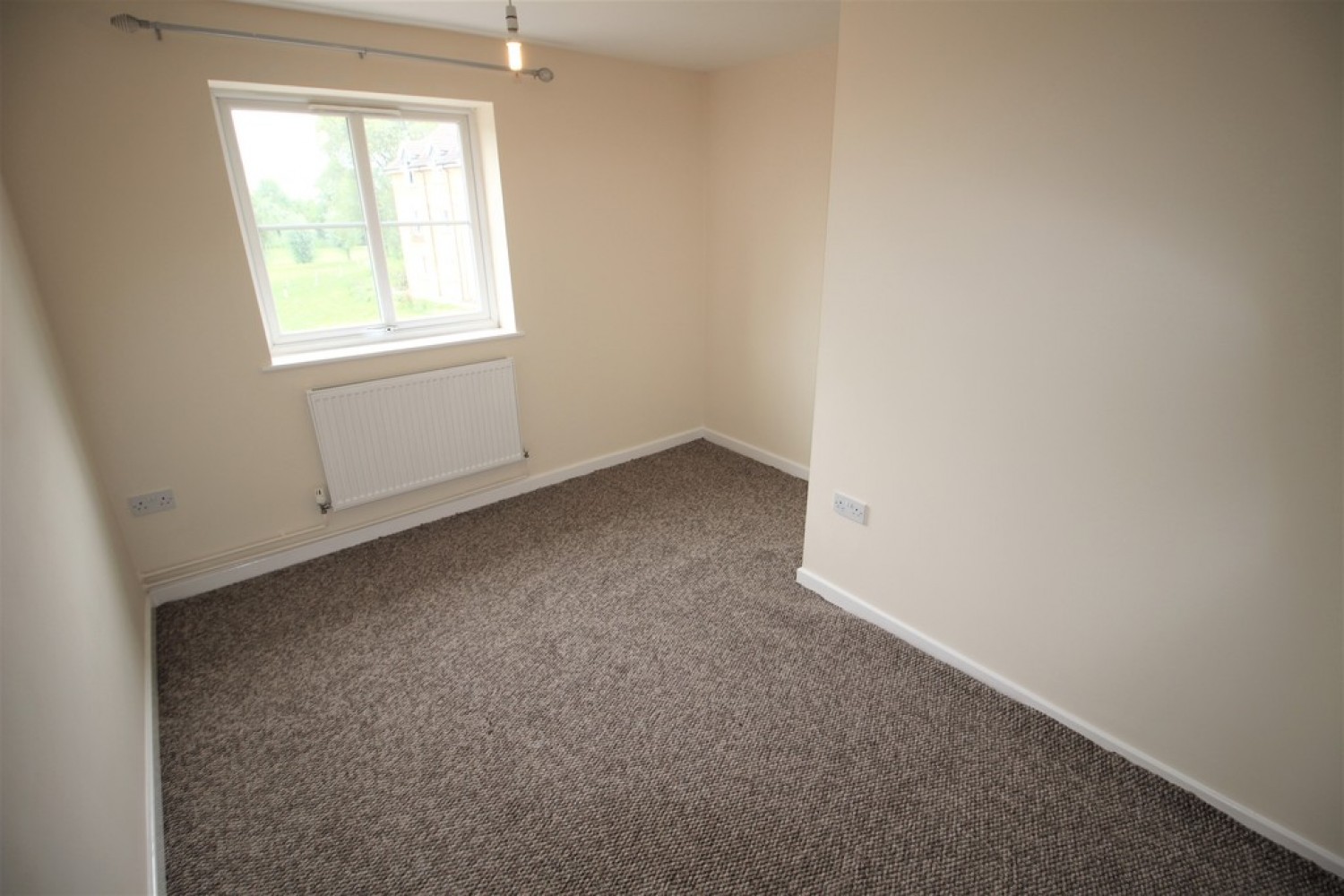 Palomino Place, Westbury