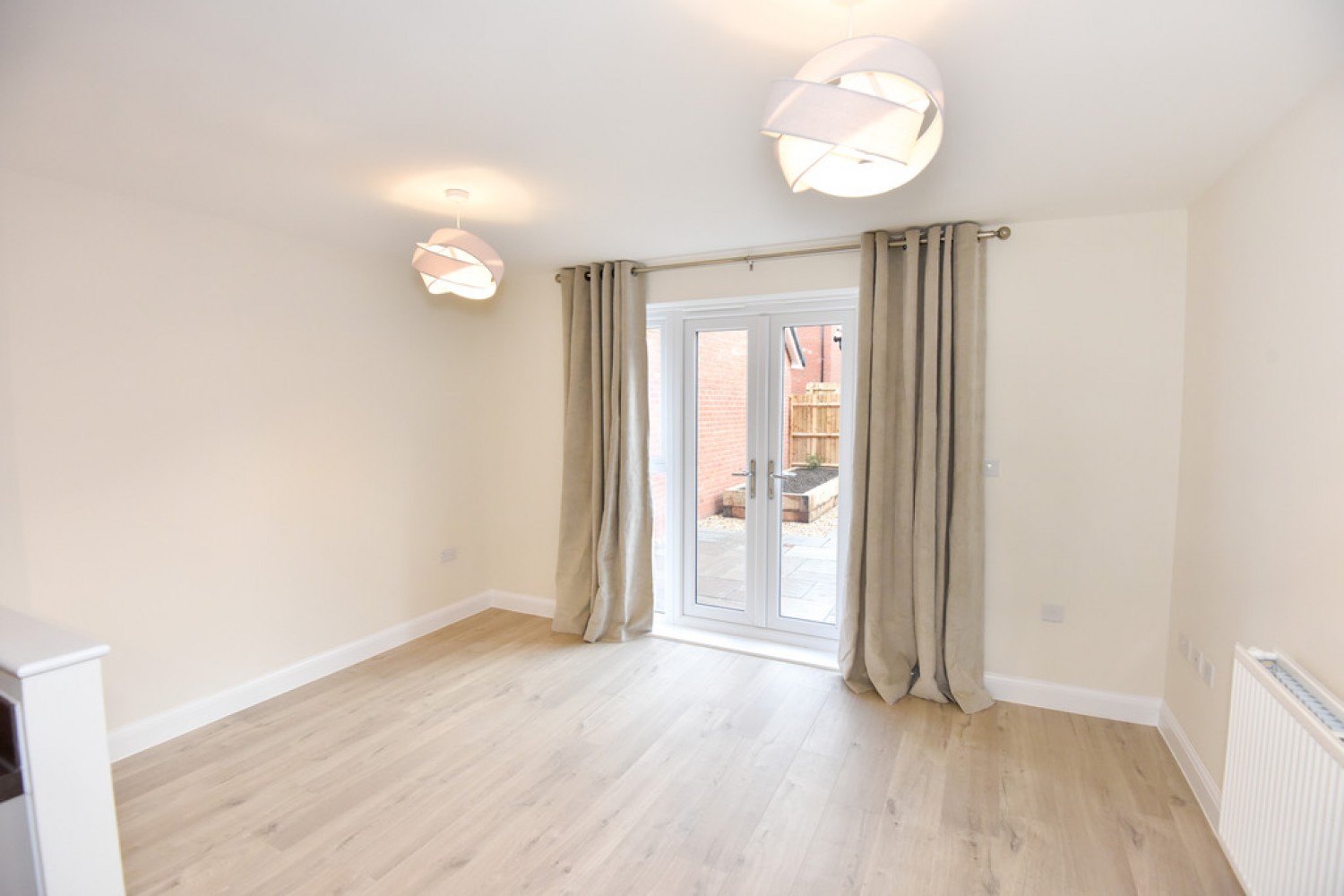 4 bedroom House for Letting Mays Drive, Westbury