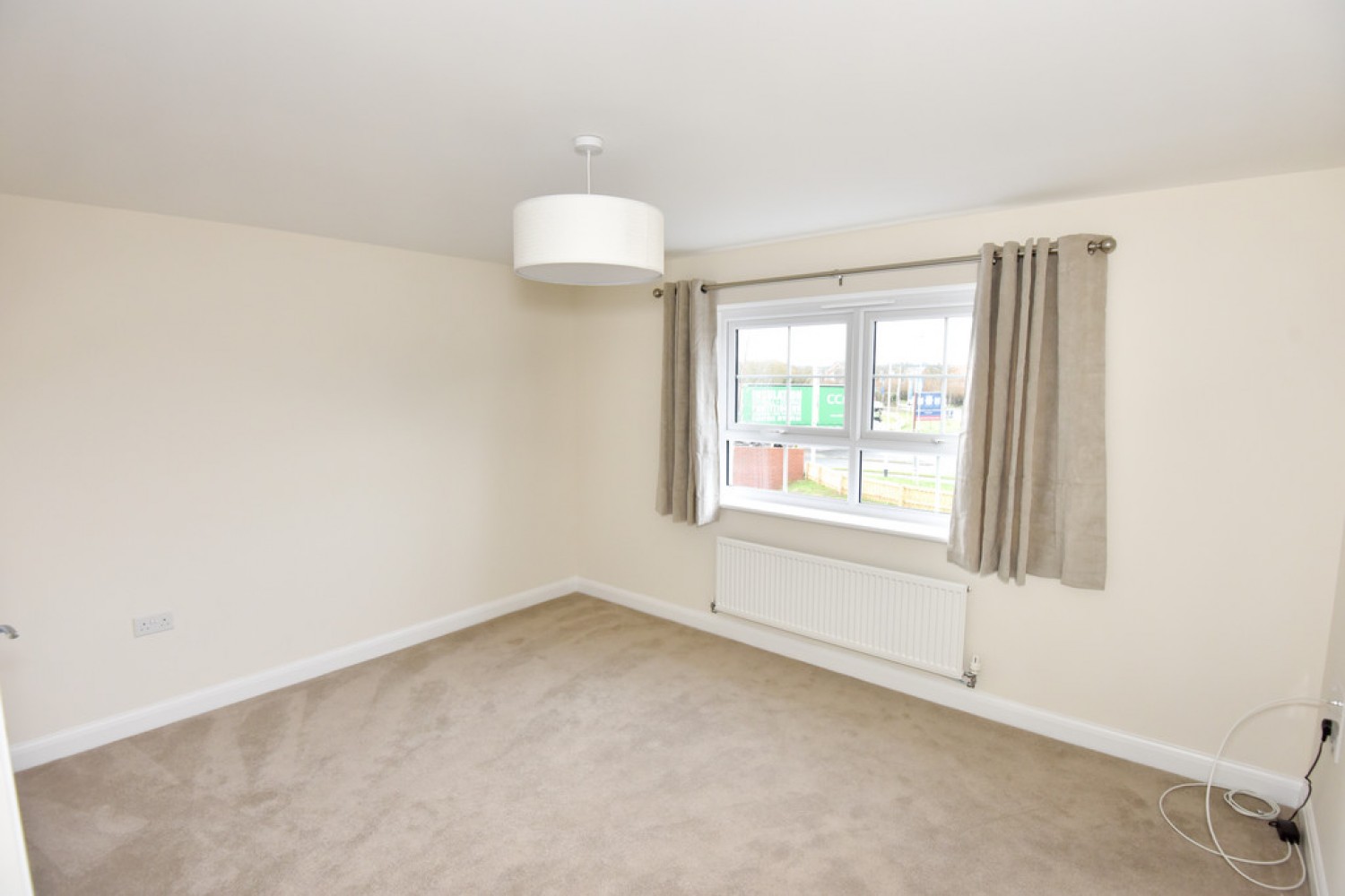 4 bedroom House for Letting Mays Drive, Westbury