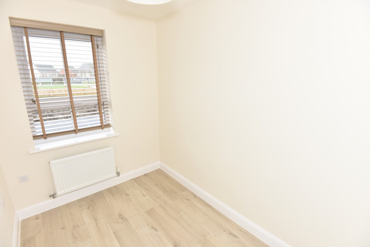 Mays Drive, Westbury