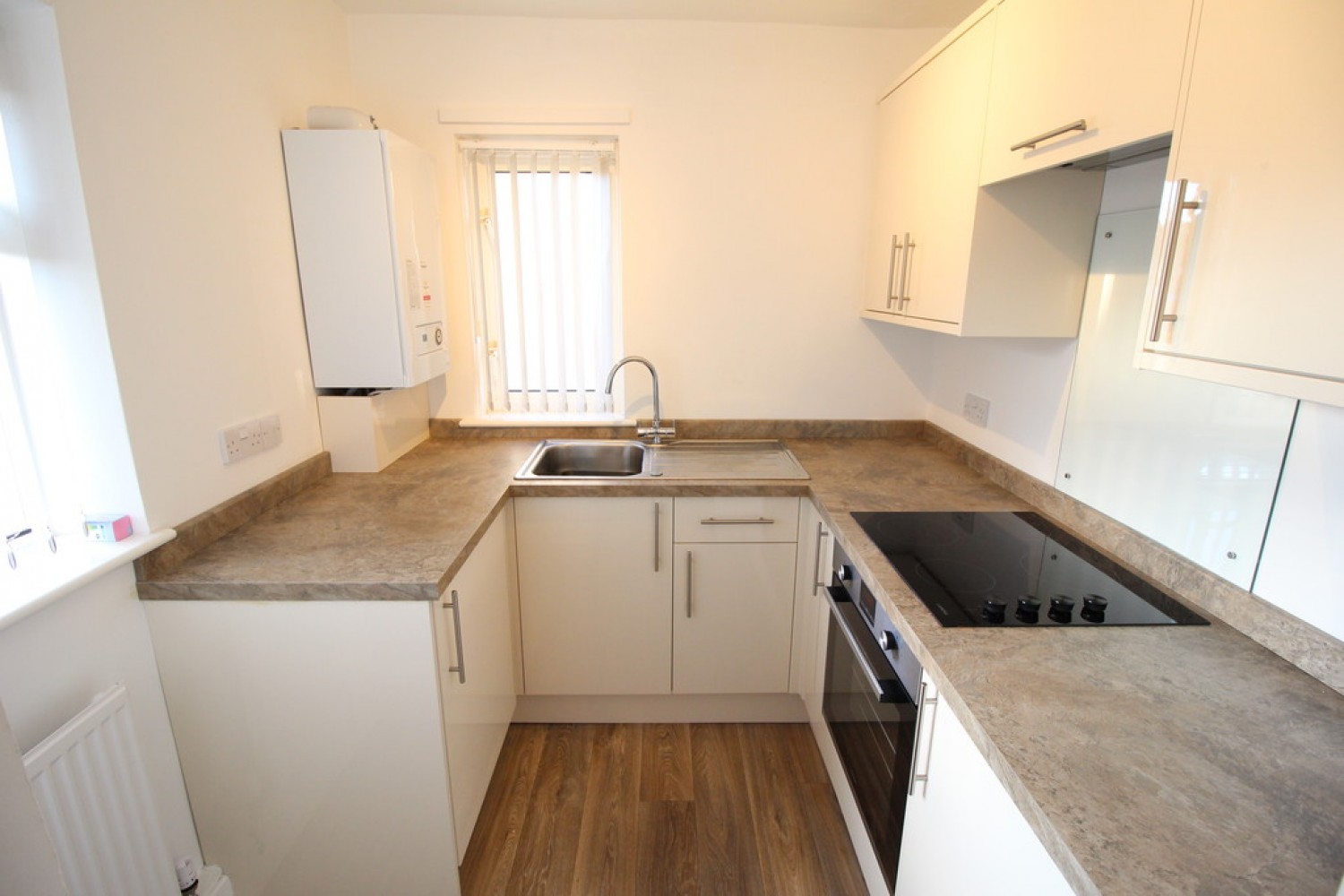 4 bedroom Property for Sale Haynes Road, Westbury