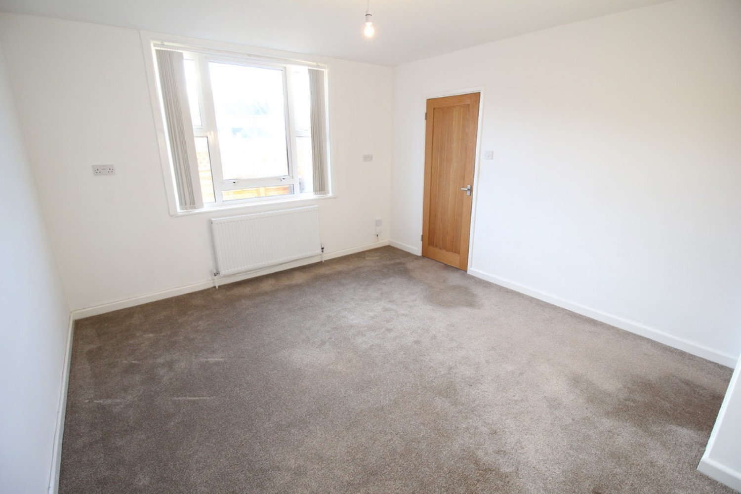 4 bedroom Property for Sale Haynes Road, Westbury