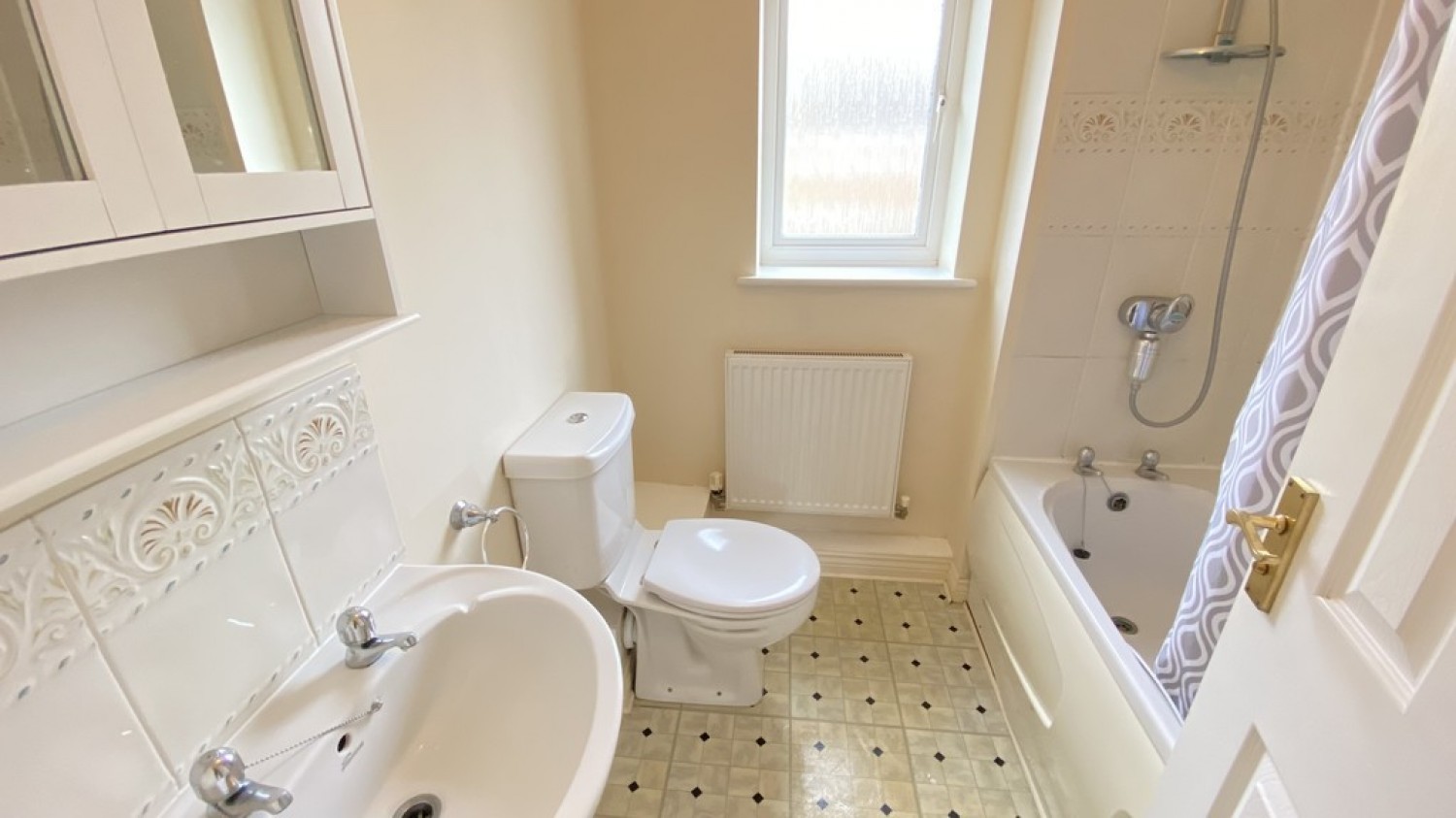 2 bedroom House for Letting Timor Road