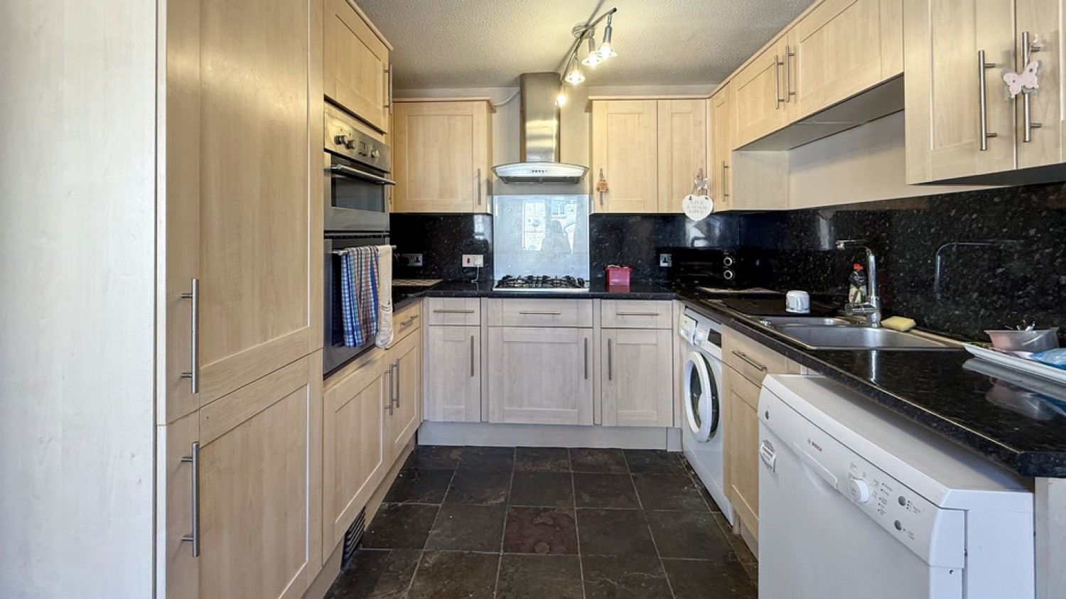 2 bedroom Flat for Sale Imberwood Close, Warminster