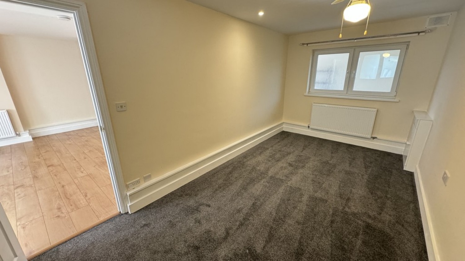 2 bedroom Flat for Letting Maristow Street, Westbury