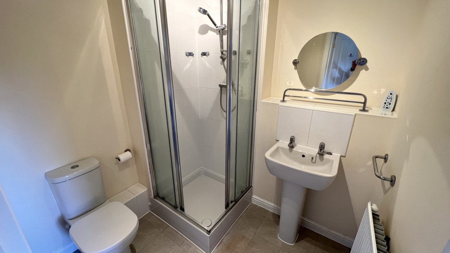 2 bedroom Flat for Letting Leigh Park Court, Westbury, Wiltshire