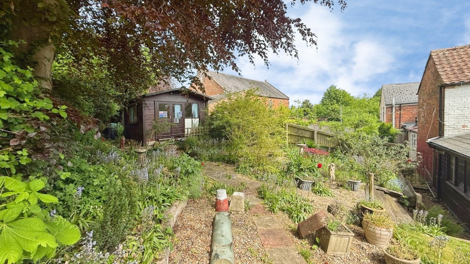 2 bedroom House for Sale Tower Hill, Dilton Marsh