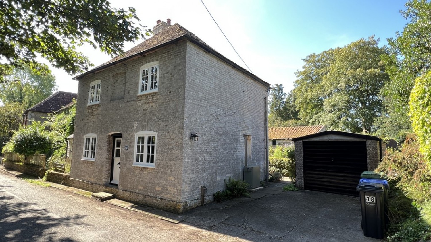 Upton Lovell, Warminster