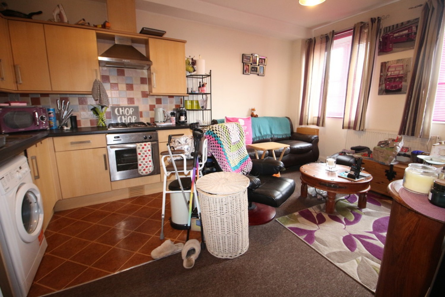 Barclay Court, Warminster