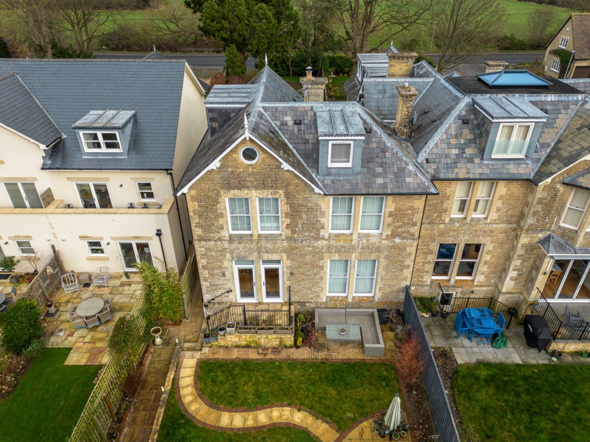 Smallbrook House, Staverton