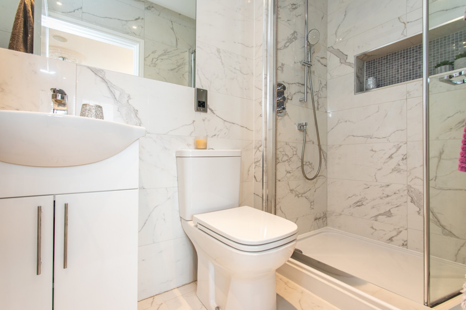 4 bedroom House for Sale Smallbrook House, Staverton