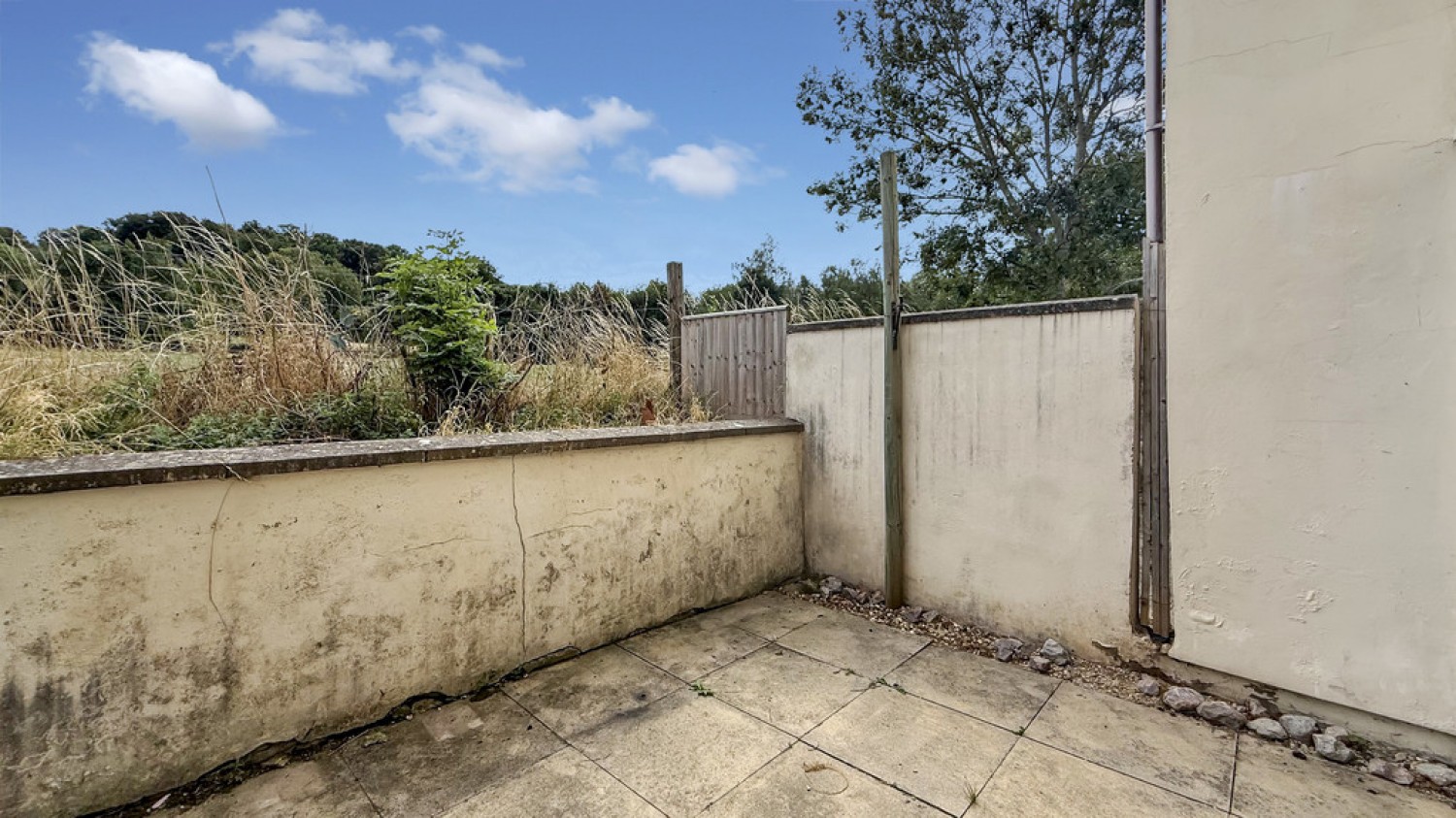 2 bedroom House for Sale High Street, Dilton Marsh