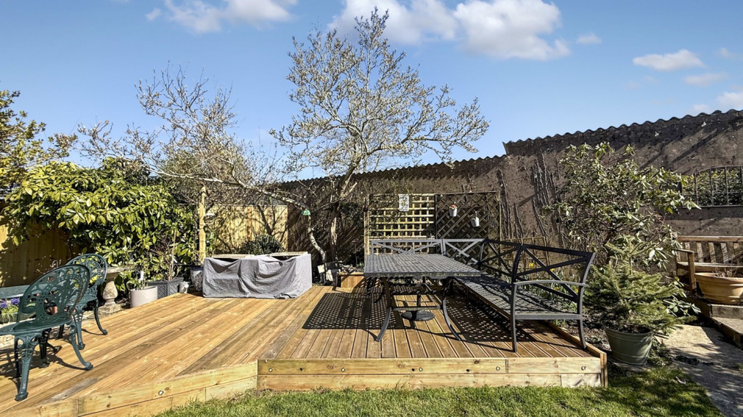 Luxfield Road, Warminster
