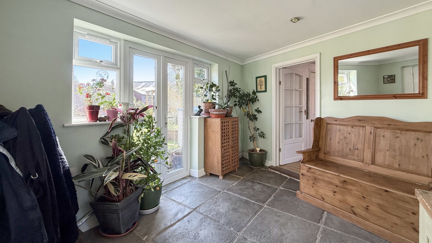 Luxfield Road, Warminster