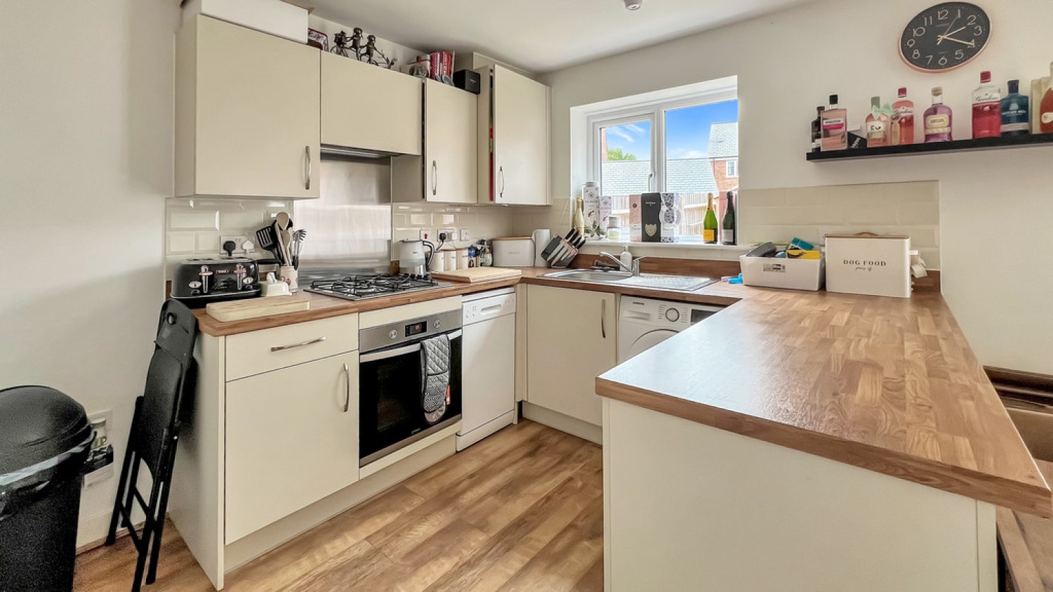 Swallows Rise, Westbury