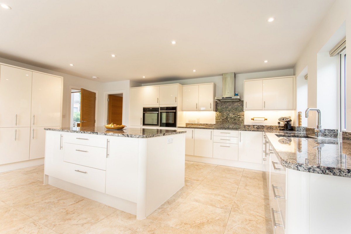 The Halve, Warminster
