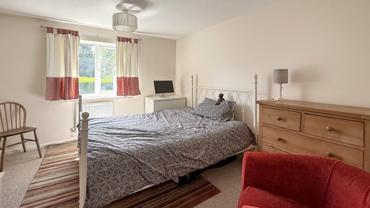 Hillbourne Close, Warminster