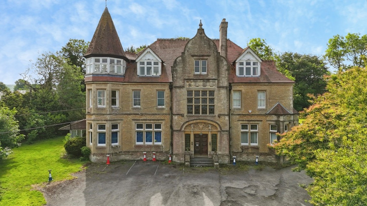 10 bedroom House for Sale Westbury Leigh, Westbury