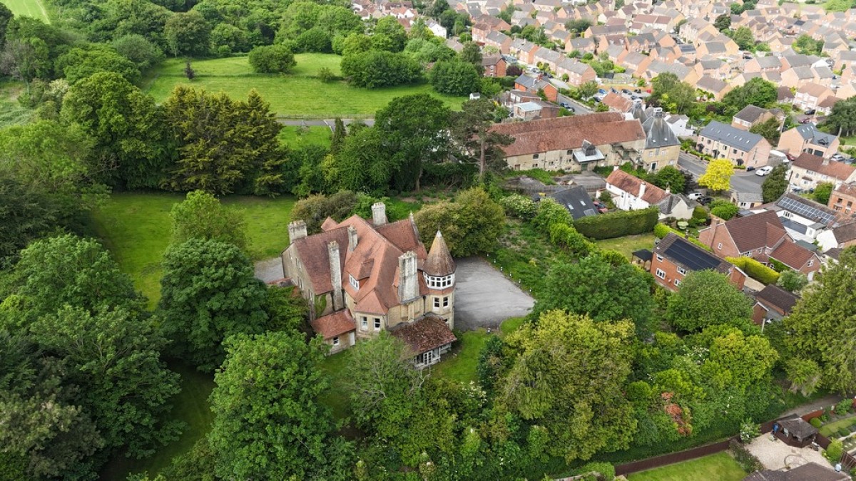 Westbury Leigh, Westbury