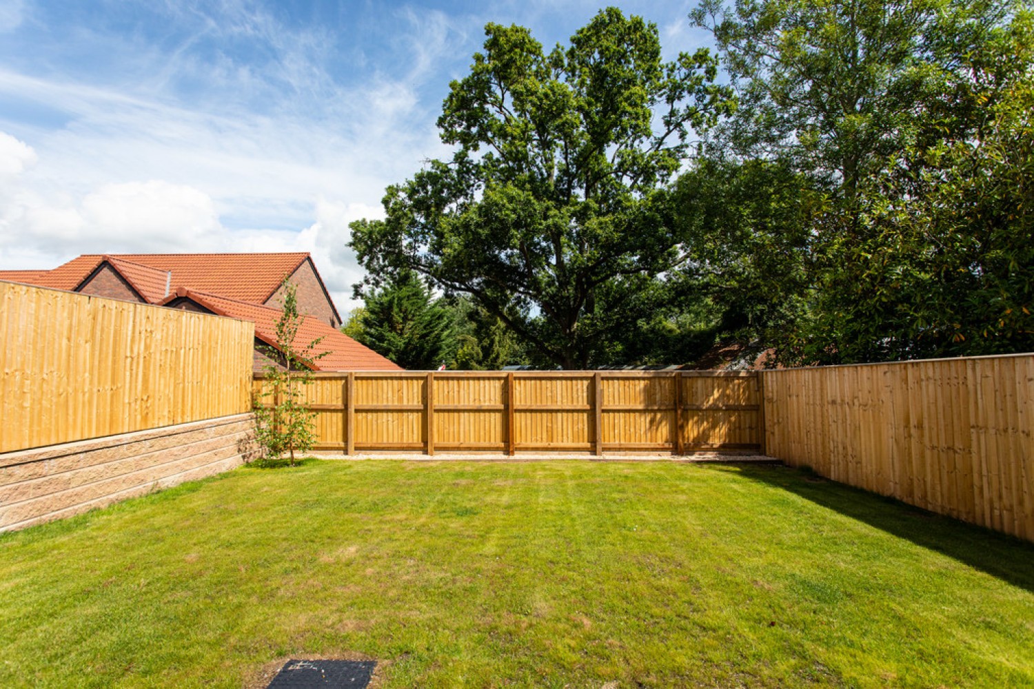 The Tucker, Petticoat Lane, Dilton Marsh