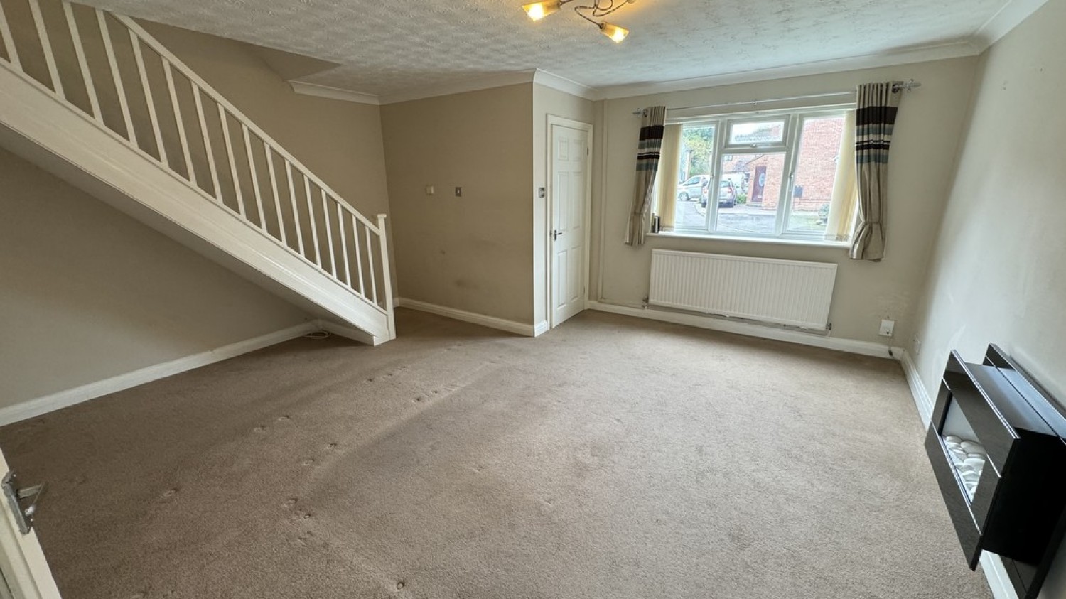4 bedroom House for Letting Hampshire Gardens, Westbury