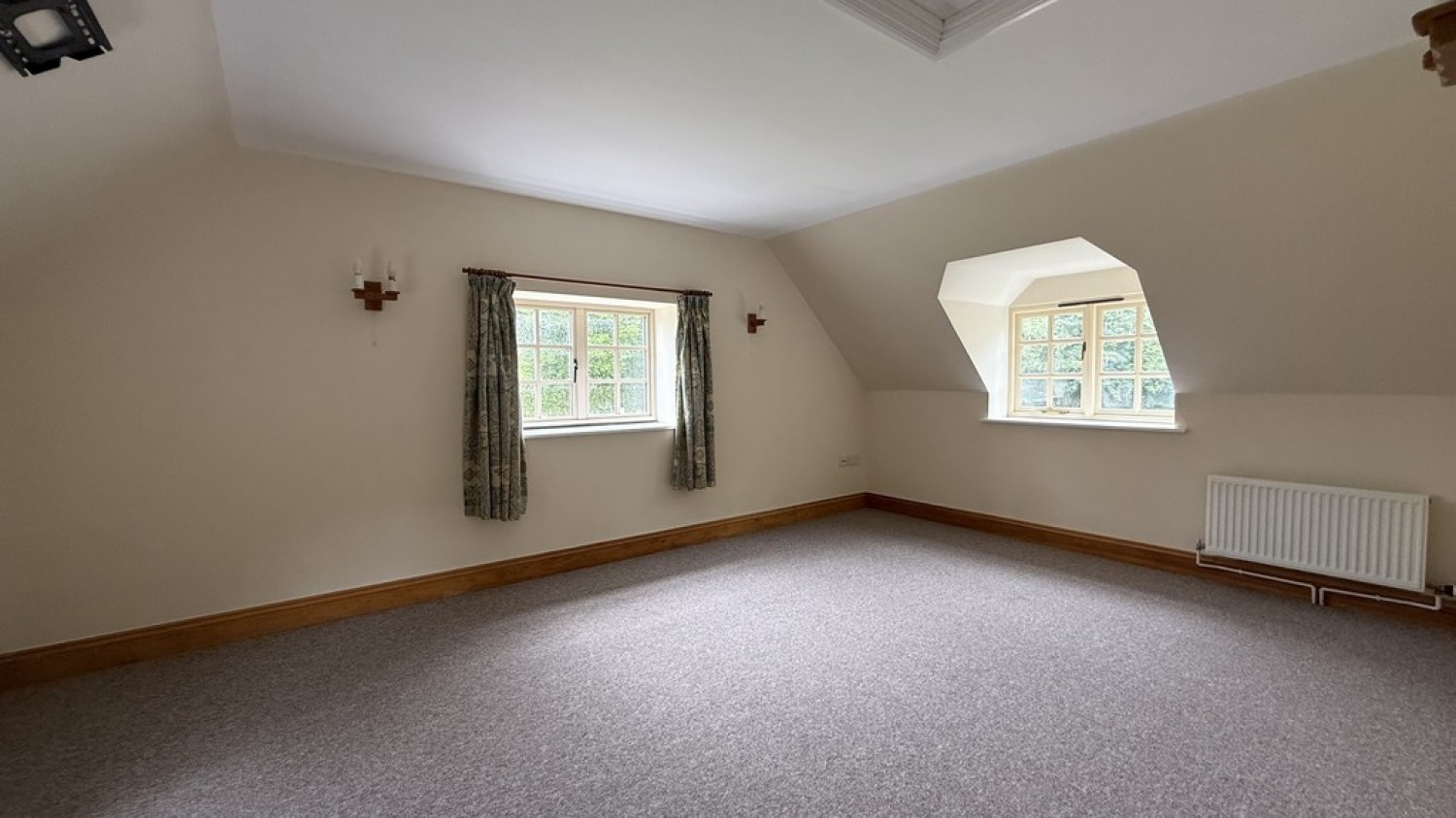 3 bedroom House for Letting Brokerswood, Westbury
