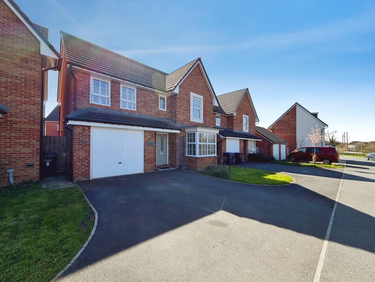 Wedmore Drive, Westbury