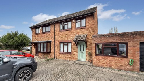 Cheyney Walk, Westbury