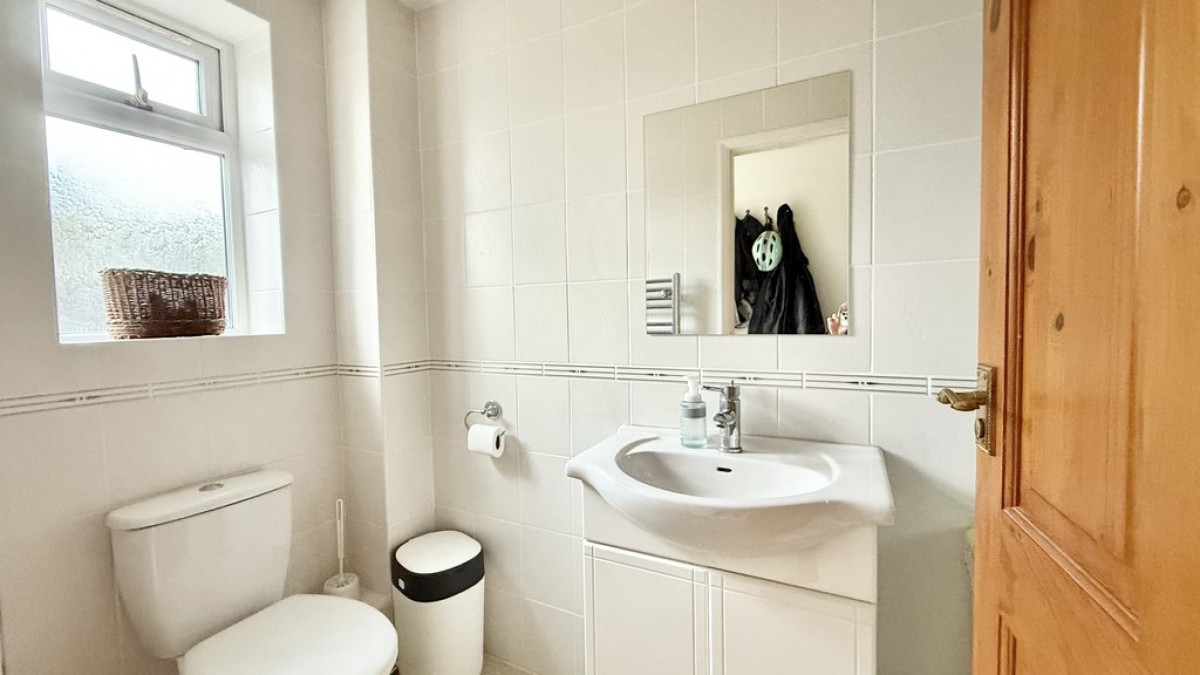 Cheyney Walk, Westbury