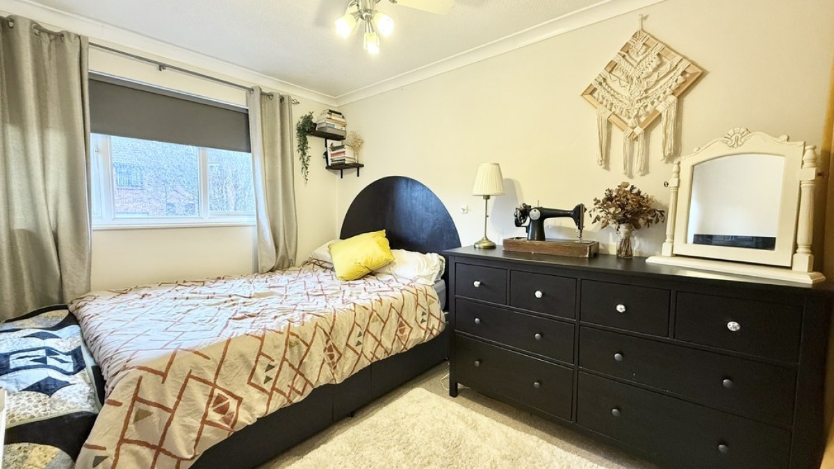 Cheyney Walk, Westbury