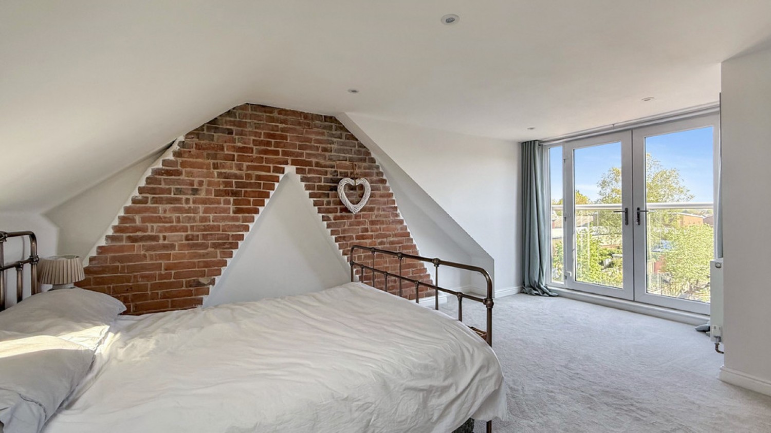 4 bedroom House for Sale Station Road, Westbury