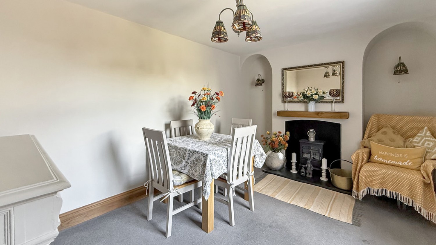 Hawkeridge Road, Yarnbrook