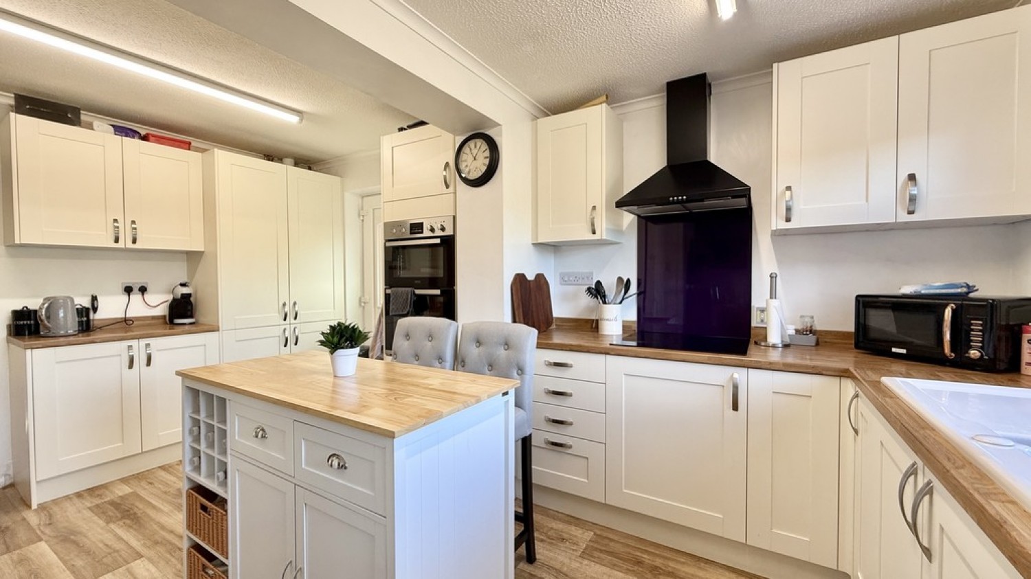 Bourbon Close, Warminster