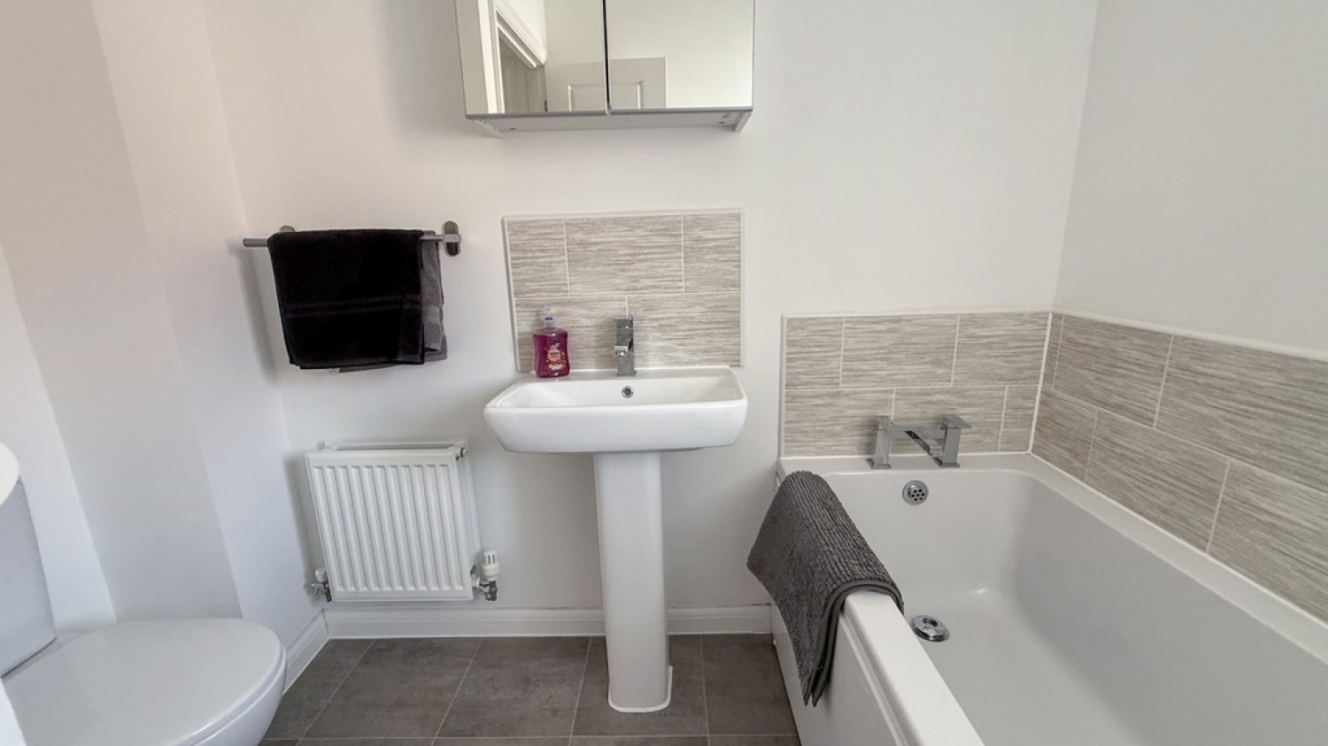 Athelney Avenue, Westbury