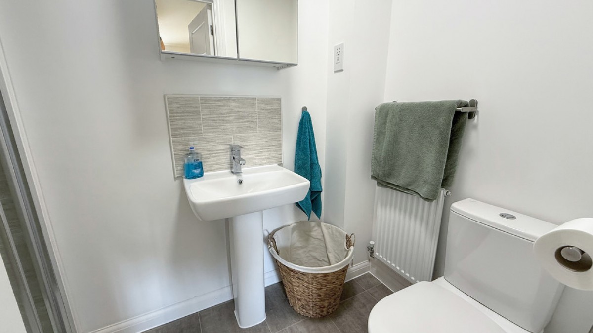 Athelney Avenue, Westbury